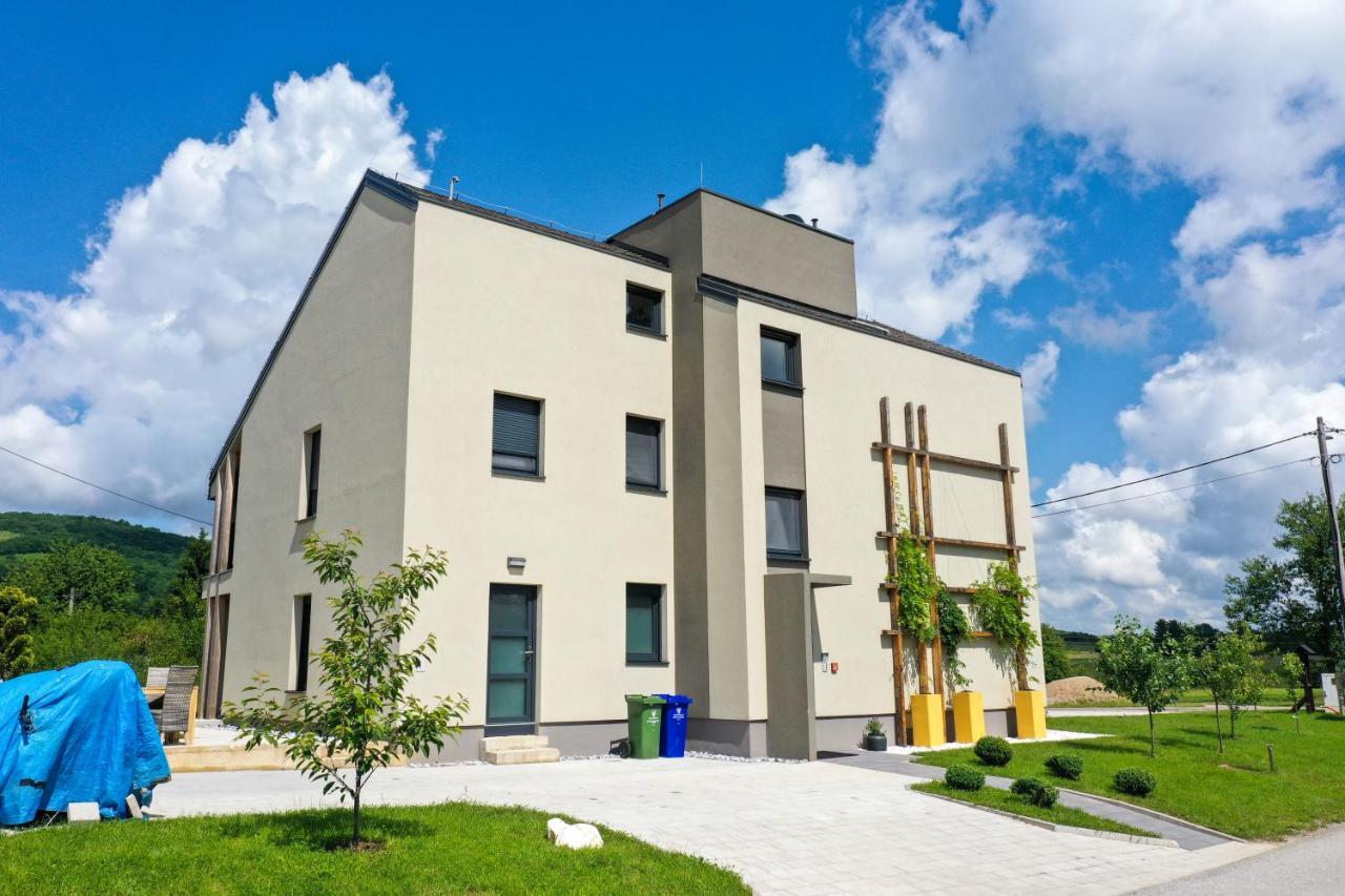 Plitvice Nest 2 Apartamento Rakovica Exterior foto