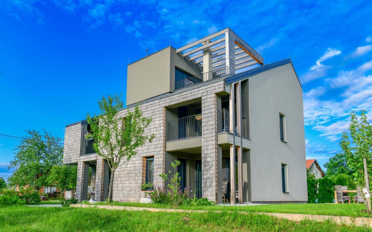 Plitvice Nest 2 Apartamento Rakovica Exterior foto
